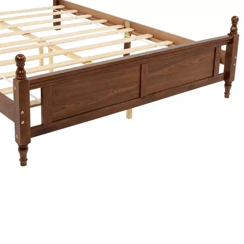 Letto matrimoniale Queen in legno di pino con pediera a pannello, piedini di supporto per sponde laterali, marrone