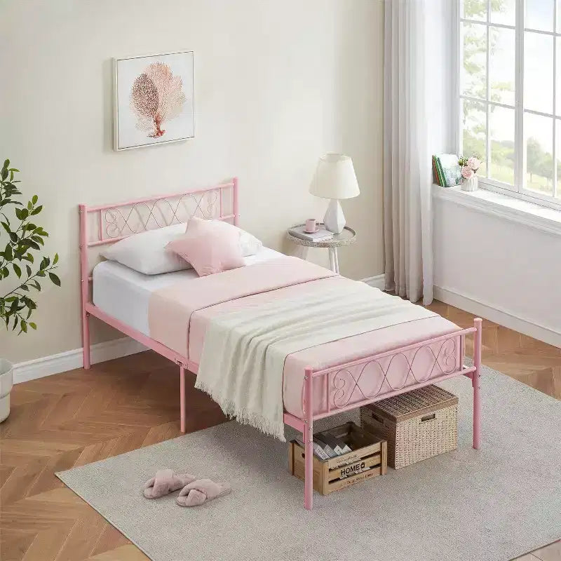 Struttura Letto a Piattaforma Matrimoniale in Metallo con Testiera e Pediera a Cuore, 31 cm di Spazio Contenitore Sotto il Letto, Robusto Supporto a Doghe