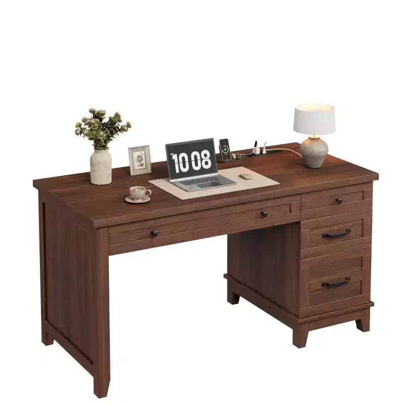 Scrivania Direzionale con Cassetti, Scrivania da Ufficio Rustica con Stazione di Ricarica, Scrivania per Computer in Legno da 136 cm con Contenitore per Documenti