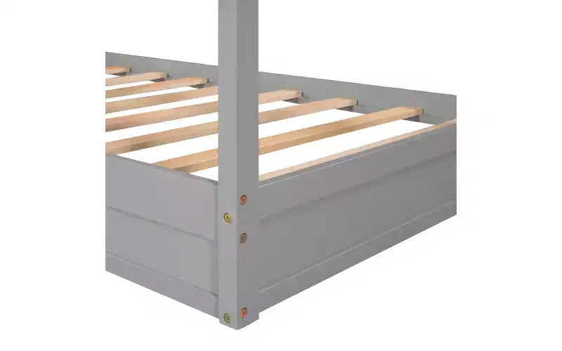 Letto a castello a L in legno a forma di casetta per 2 bambini, letto angolare con recinzione e rete a doghe, dimensioni singole