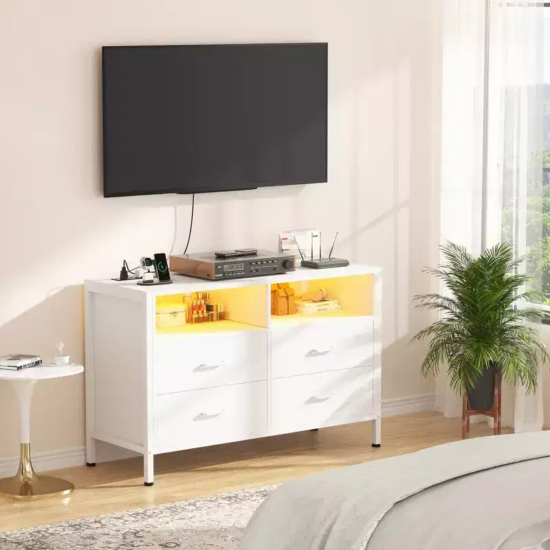 Comò per Camera da Letto con Luci LED e Prese di Corrente, Comò Porta TV con 4 Cassetti