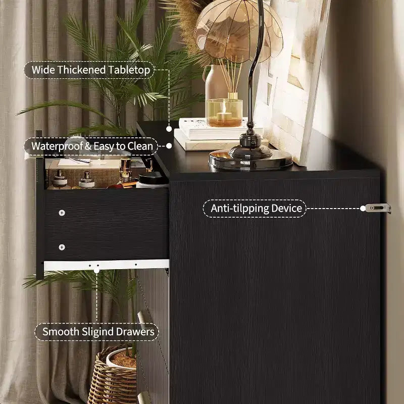 Cassettiera a 5 cassetti scanalata, comò moderno largo 32" con maniglie in metallo, organizer per vestiti, porta TV